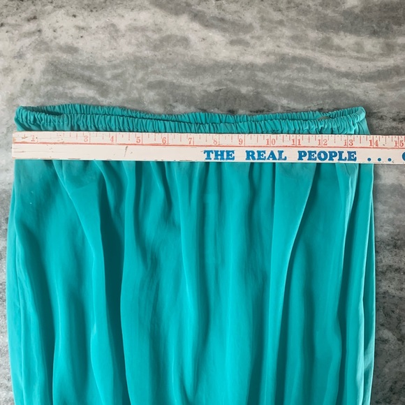 ZOA Aqua jumpsuit in size large. Strapless. - Picture 7 of 8